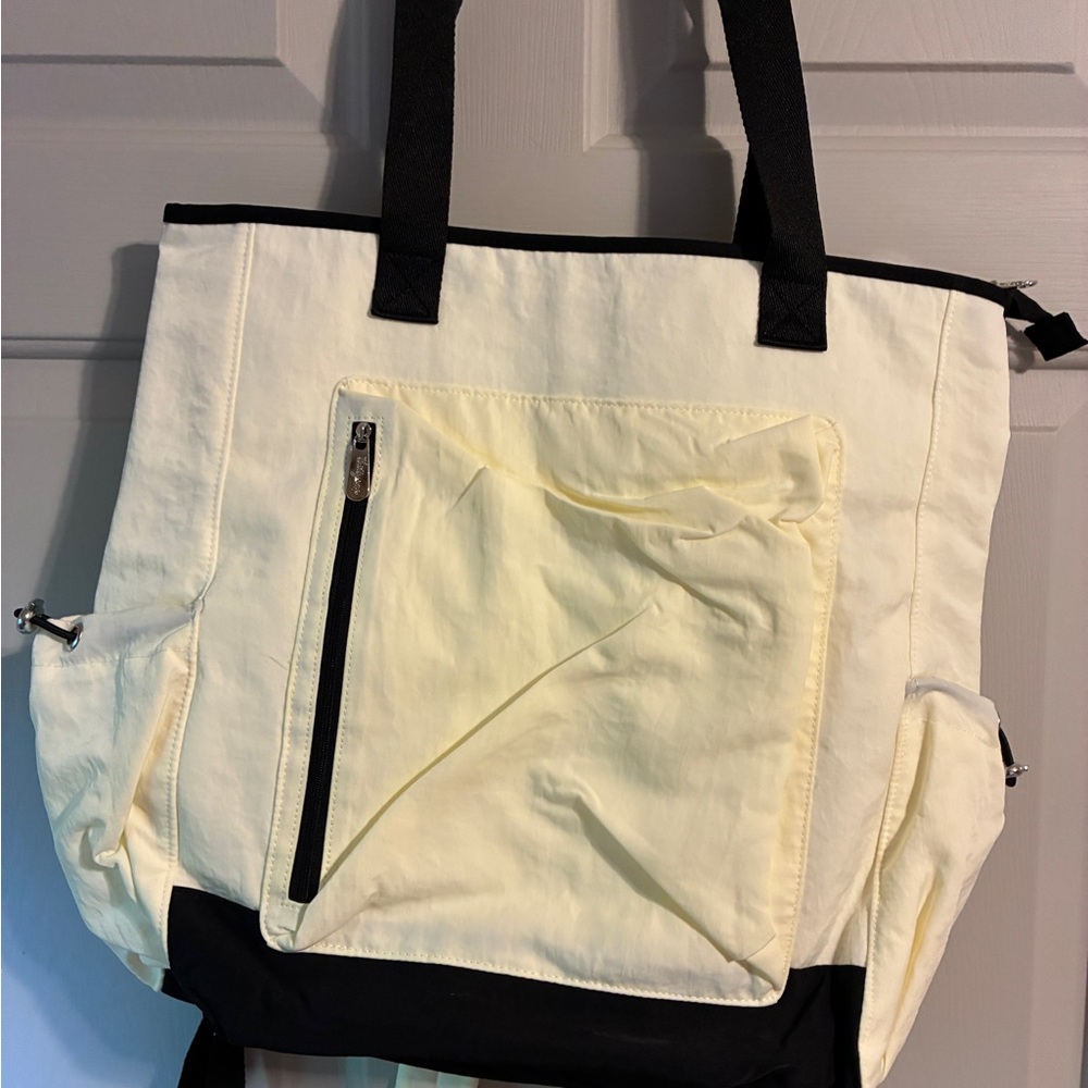 Thirty-One Cream and Black Backpack convertible tote